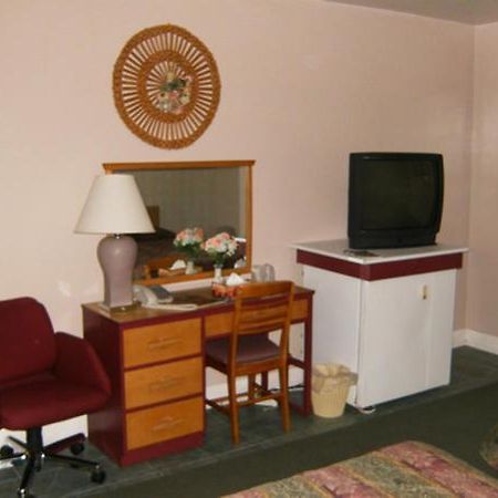 לינדזי Victoria Motel מראה חיצוני תמונה